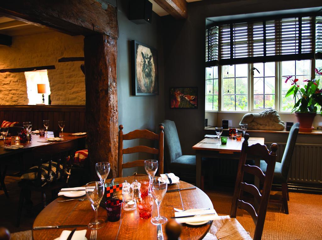 The Red Lion Inn Long Compton Exterior foto