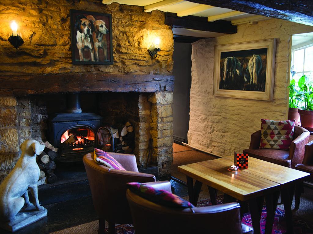 The Red Lion Inn Long Compton Exterior foto
